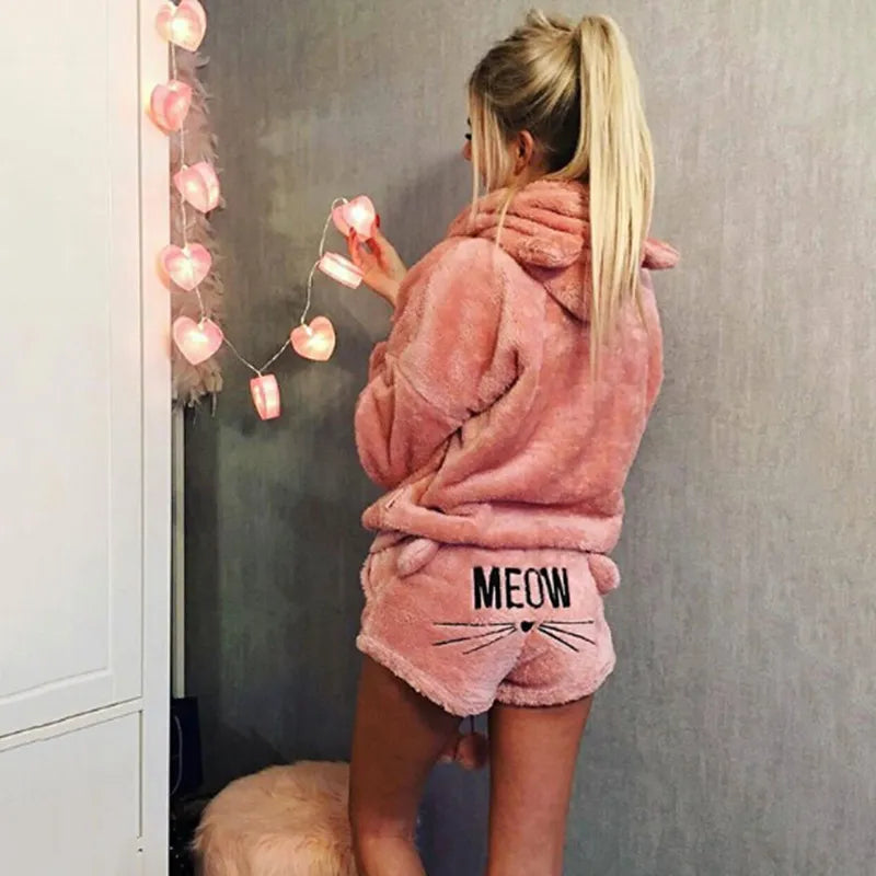 Women Velvet Teddy Pyjamas Set With "Meow" Slogan